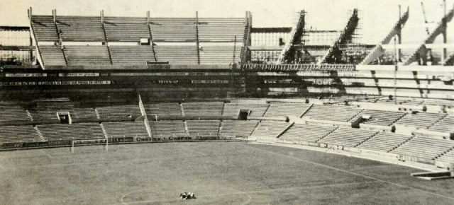 Un sombrero para el estadio