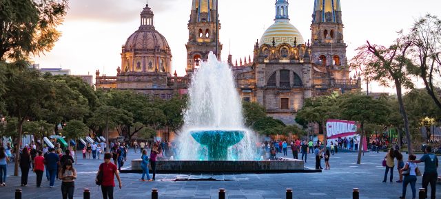 Cuatro postales tapatías
